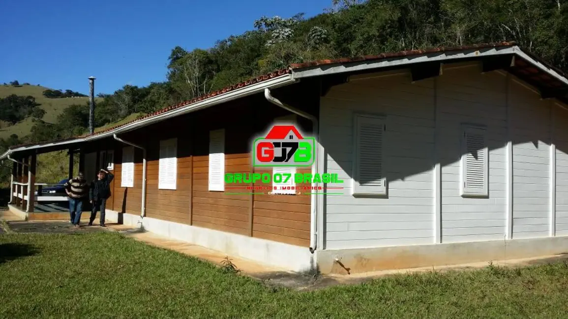 Foto 3 de Fazenda / Haras com 5 quartos à venda, 14m2 em Jambeiro - SP
