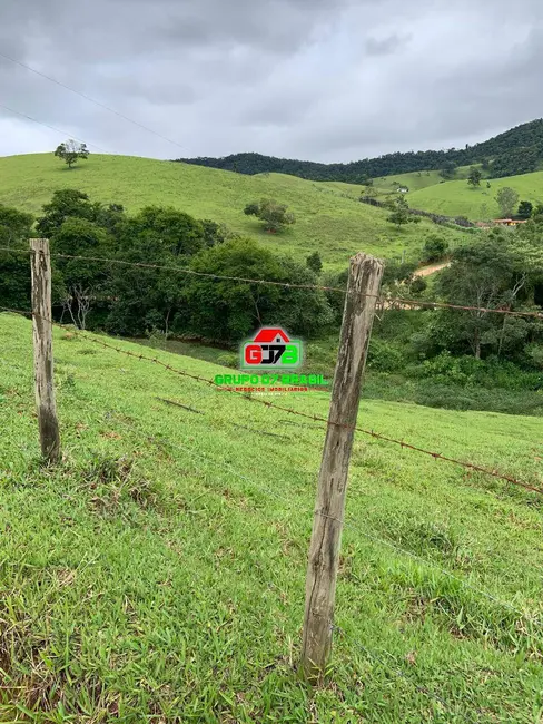 Sítio / Rancho à venda em Centro, Paraibuna - SP - imagem 5 Foto 5 de Sítio / Rancho à venda em Centro, Paraibuna - SP