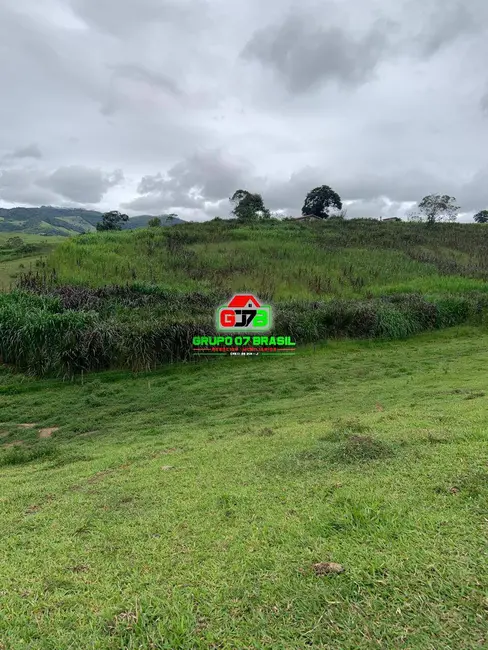 Sítio / Rancho à venda em Centro, Paraibuna - SP - imagem 3 Foto 3 de Sítio / Rancho à venda em Centro, Paraibuna - SP