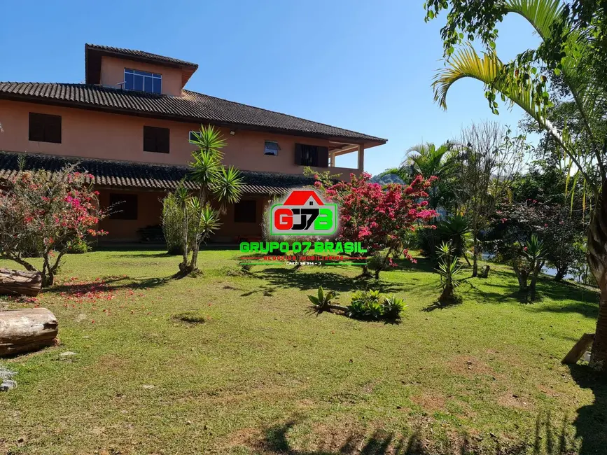 Sítio / Rancho com 10 quartos à venda, 26400m2 em Centro, Paraibuna - SP - imagem 6 Foto 6 de Sítio / Rancho com 10 quartos à venda, 26400m2 em Centro, Paraibuna - SP