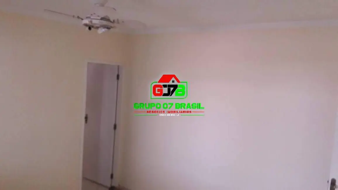 Foto 3 de Chácara com 5 quartos à venda, 300m2 em Esplanada Santa Helena, Taubate - SP