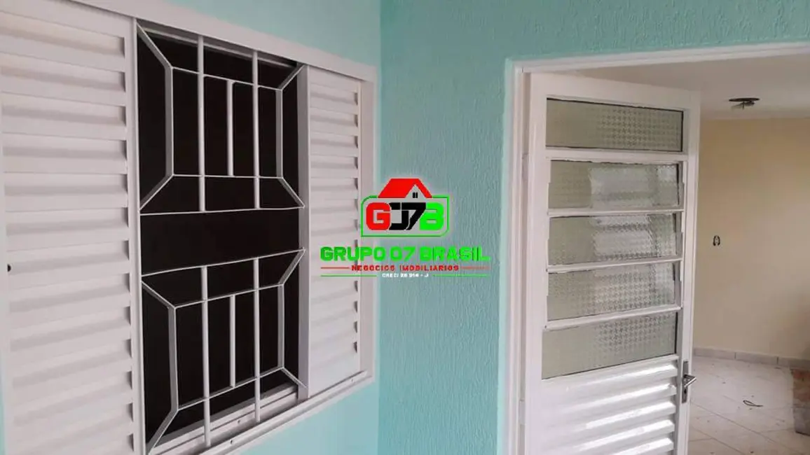 Foto 9 de Chácara com 5 quartos à venda, 300m2 em Esplanada Santa Helena, Taubate - SP