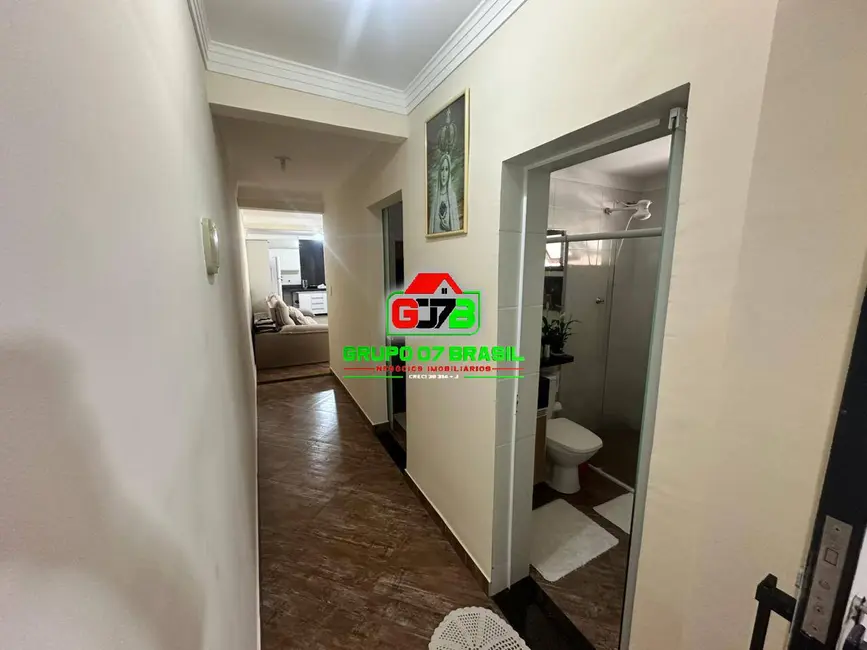 Chácara com 2 quartos à venda, 1000m2 em Sao Jose Dos Campos - SP - imagem 6 Foto 6 de Chácara com 2 quartos à venda, 1000m2 em Sao Jose Dos Campos - SP