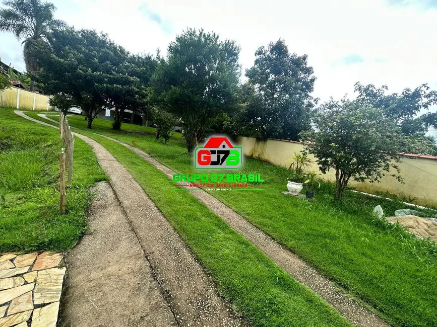 Chácara com 2 quartos à venda, 1000m2 em Sao Jose Dos Campos - SP - imagem 1 Foto 1 de Chácara com 2 quartos à venda, 1000m2 em Sao Jose Dos Campos - SP