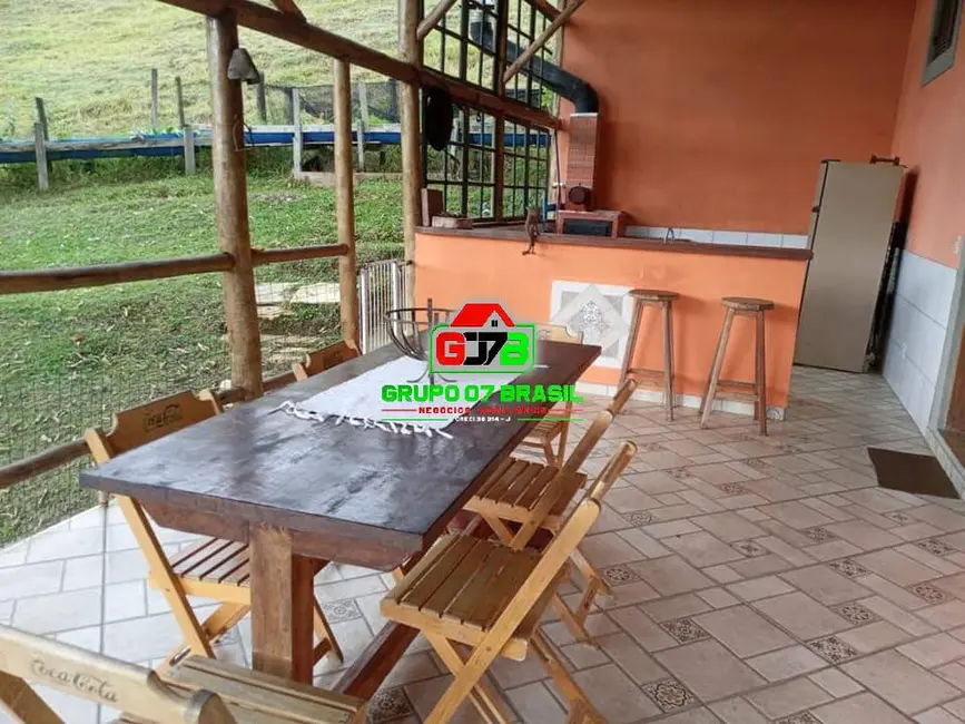 Sítio / Rancho à venda, 33m2 em Paraibuna - SP - imagem 2 Foto 2 de Sítio / Rancho à venda, 33m2 em Paraibuna - SP