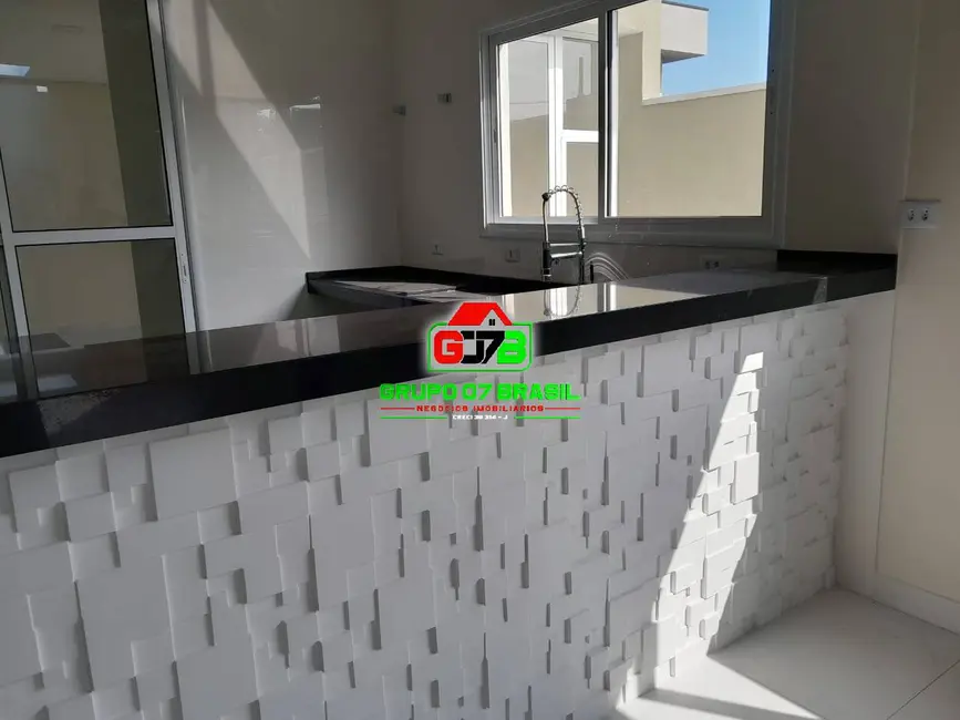 Casa de Condomínio com 3 quartos à venda, 250m2 em Sao Jose Dos Campos - SP - imagem 4 Foto 4 de Casa de Condomínio com 3 quartos à venda, 250m2 em Sao Jose Dos Campos - SP