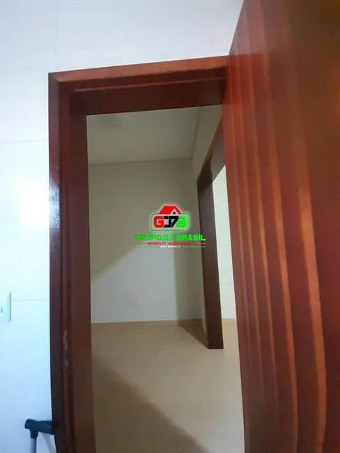 Casa de Condomínio com 3 quartos à venda, 250m2 em Sao Jose Dos Campos - SP - imagem 6 Foto 6 de Casa de Condomínio com 3 quartos à venda, 250m2 em Sao Jose Dos Campos - SP