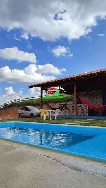 Chácara com 2 quartos à venda, 2000m2 em Paraibuna - SP - imagem 4 Foto 4 de Chácara com 2 quartos à venda, 2000m2 em Paraibuna - SP