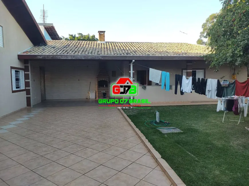Foto 3 de Casa com 3 quartos à venda, 335m2 em Sao Jose Dos Campos - SP