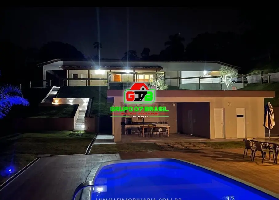 Foto 2 de Casa de Condomínio com 4 quartos à venda e para alugar, 3186m2 em Chácaras Condomínio Recanto Pássaros II, Jacarei - SP