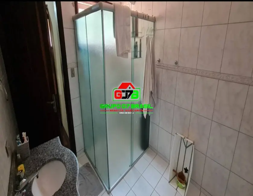 Casa de Condomínio com 4 quartos para alugar, 2592m2 em Chácaras Condomínio Recanto Pássaros II, Jacarei - SP - imagem 2 Foto 2 de Casa de Condomínio com 4 quartos para alugar, 2592m2 em Chácaras Condomínio Recanto Pássaros II, Jacarei - SP