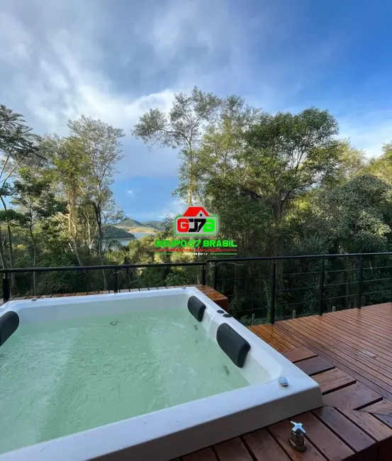 Foto 1 de Casa de Condomínio com 2 quartos à venda, 2475m2 em Chácaras Condomínio Recanto Pássaros II, Jacarei - SP