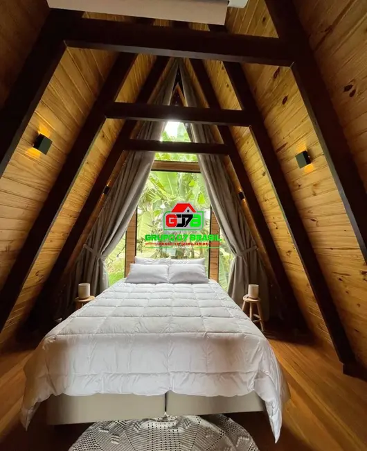 Foto 4 de Casa de Condomínio com 2 quartos à venda, 2475m2 em Chácaras Condomínio Recanto Pássaros II, Jacarei - SP