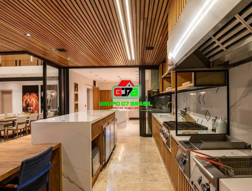 Foto 6 de Casa de Condomínio com 5 quartos à venda, 4263m2 em Chácaras Condomínio Recanto Pássaros II, Jacarei - SP