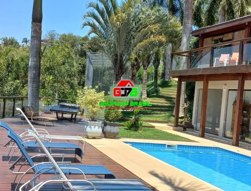 Foto 2 de Casa de Condomínio com 5 quartos à venda e para alugar, 5500m2 em Chácaras Condomínio Recanto Pássaros II, Jacarei - SP