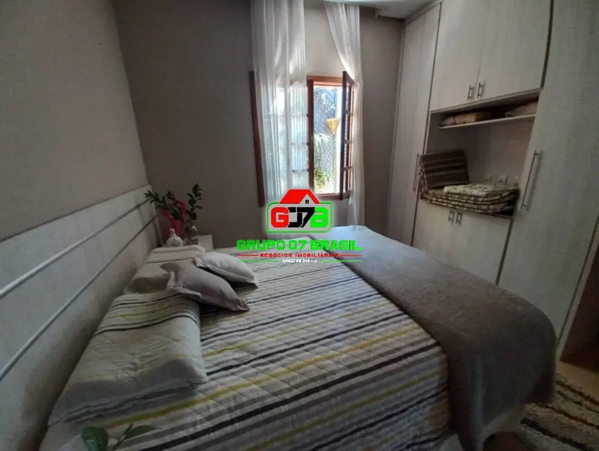 Foto 7 de Casa de Condomínio com 5 quartos à venda e para alugar, 5500m2 em Chácaras Condomínio Recanto Pássaros II, Jacarei - SP