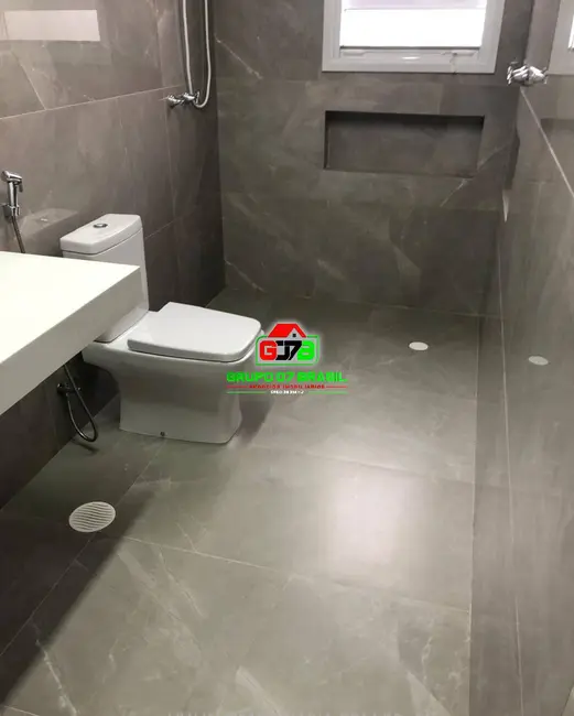 Foto 5 de Casa de Condomínio com 5 quartos à venda, 3043m2 em Chácaras Condomínio Recanto Pássaros II, Jacarei - SP