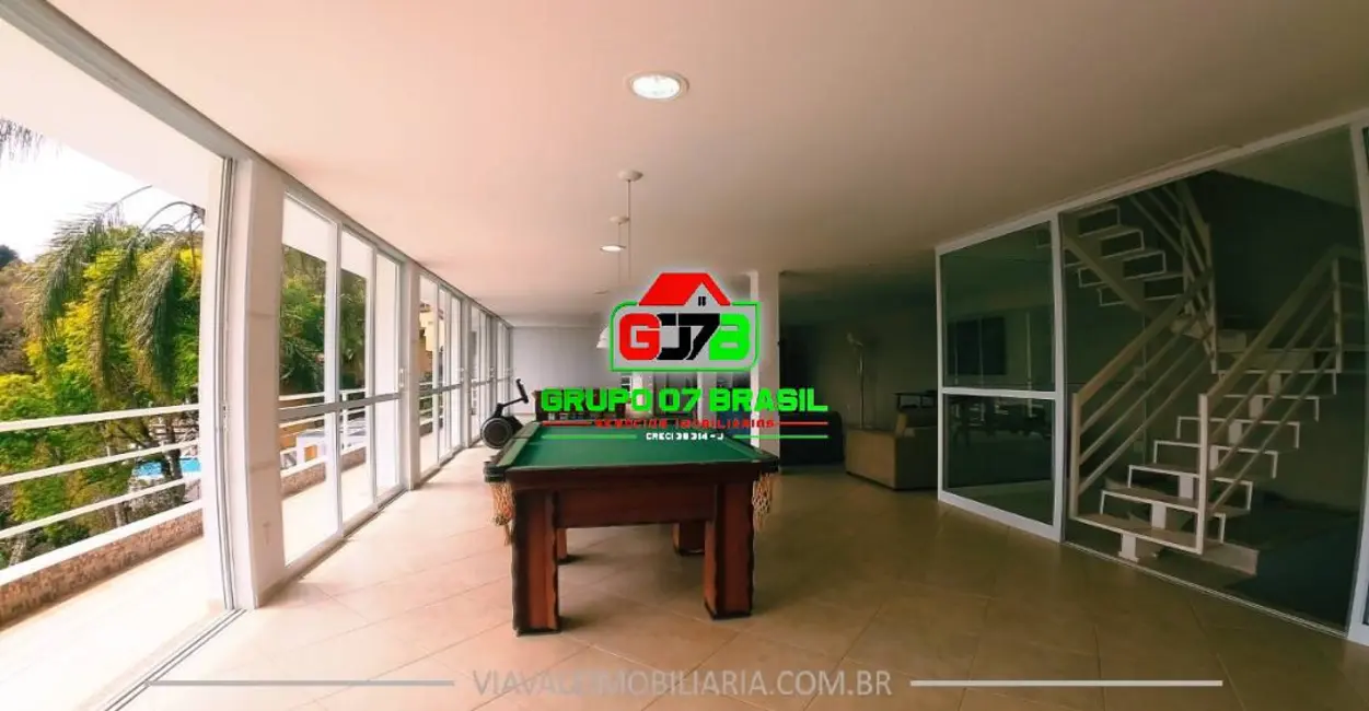 Foto 2 de Casa de Condomínio com 5 quartos à venda, 2100m2 em Chácaras Condomínio Recanto Pássaros II, Jacarei - SP