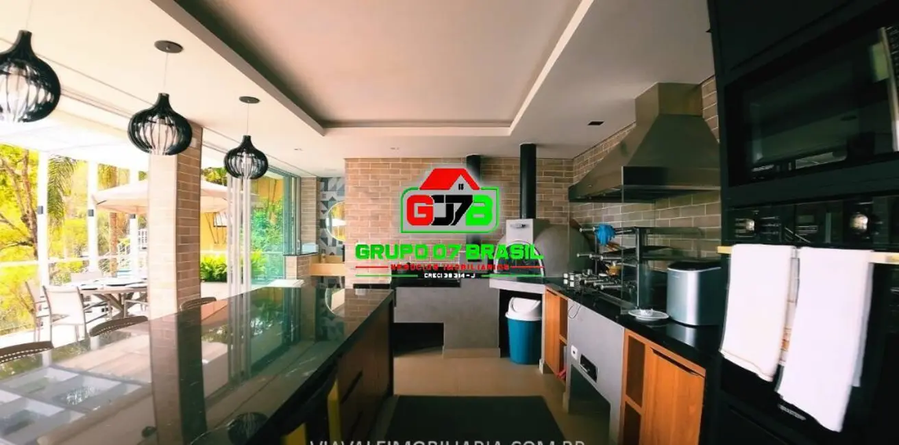 Foto 7 de Casa de Condomínio com 5 quartos à venda, 2100m2 em Chácaras Condomínio Recanto Pássaros II, Jacarei - SP