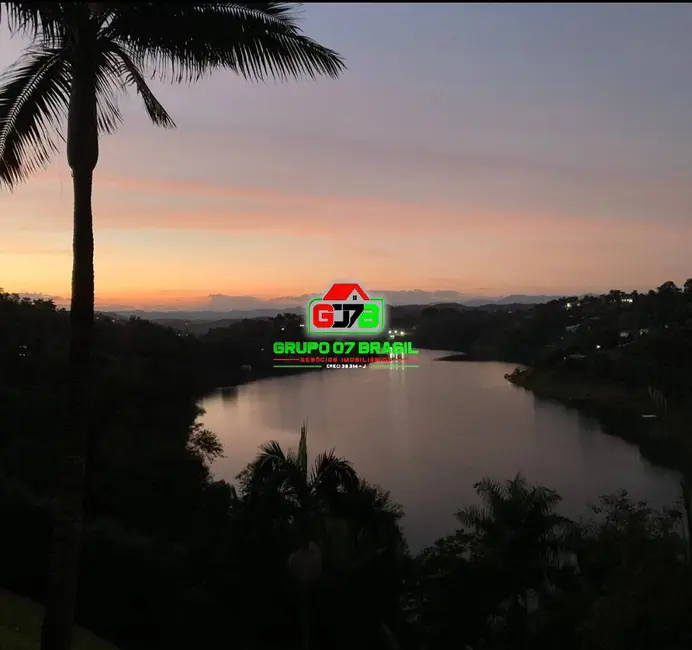 Foto 2 de Casa de Condomínio com 4 quartos à venda e para alugar, 5500m2 em Chácaras Condomínio Recanto Pássaros II, Jacarei - SP