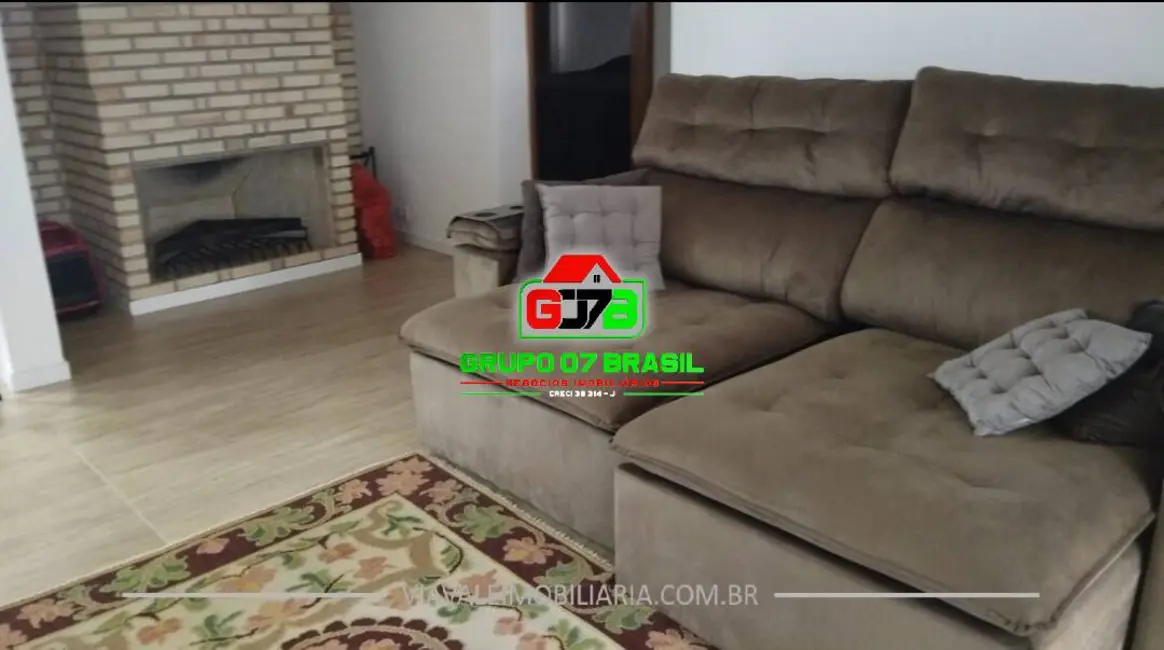 Foto 8 de Casa de Condomínio com 3 quartos à venda, 2100m2 em Chácaras Condomínio Recanto Pássaros II, Jacarei - SP