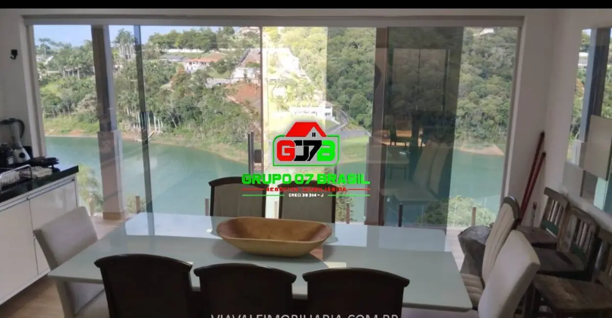 Foto 1 de Casa de Condomínio com 3 quartos à venda, 2100m2 em Chácaras Condomínio Recanto Pássaros II, Jacarei - SP