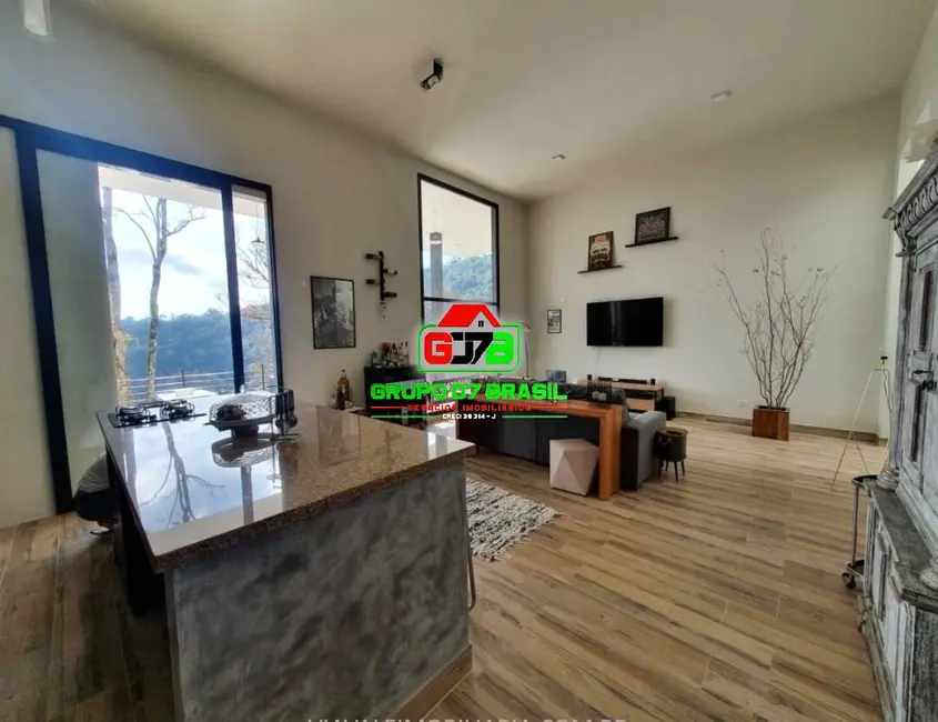 Foto 2 de Casa de Condomínio com 3 quartos à venda, 2500m2 em Chácaras Condomínio Recanto Pássaros II, Jacarei - SP