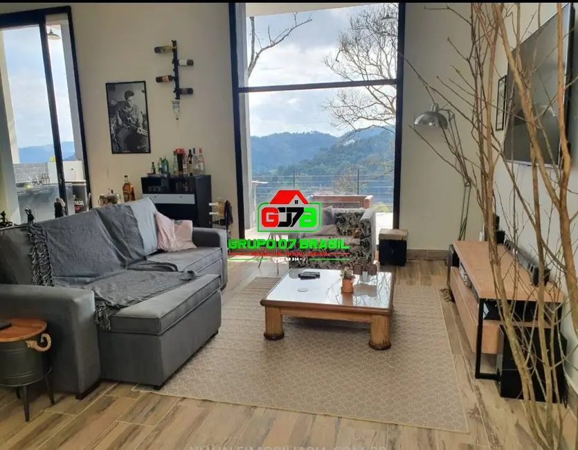 Foto 1 de Casa de Condomínio com 3 quartos à venda, 2500m2 em Chácaras Condomínio Recanto Pássaros II, Jacarei - SP