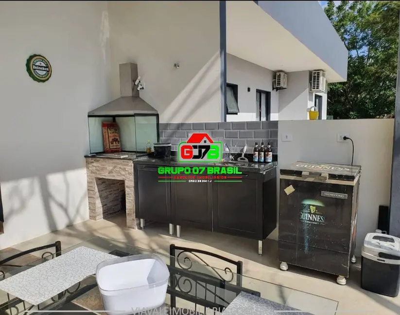 Foto 4 de Casa de Condomínio com 3 quartos à venda, 2500m2 em Chácaras Condomínio Recanto Pássaros II, Jacarei - SP