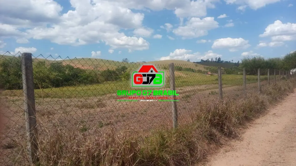 Fazenda / Haras à venda, 43m2 em Jardim América, Cacapava - SP - imagem 4 Foto 4 de Fazenda / Haras à venda, 43m2 em Jardim América, Cacapava - SP