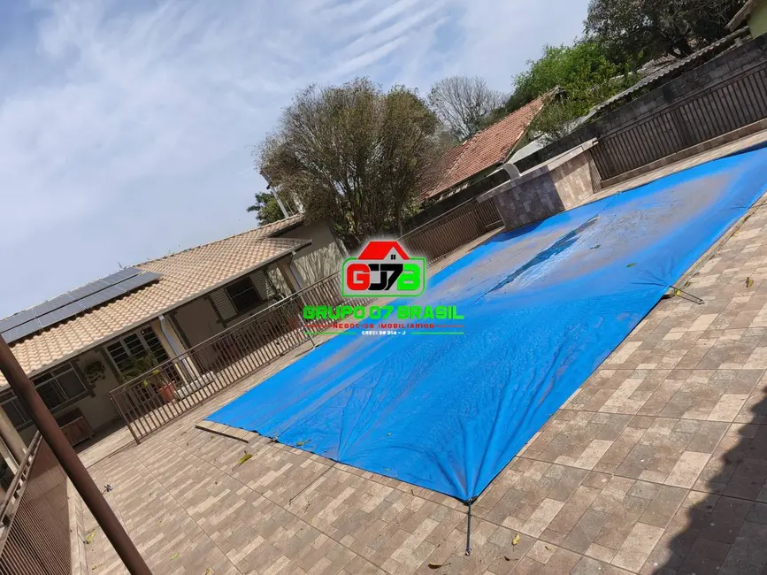 Foto 2 de Chácara com 5 quartos à venda, 2000m2 em Área Rural de Taubaté, Taubate - SP