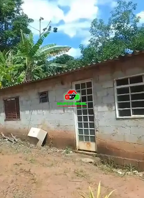 Chácara com 3 quartos à venda, 1500m2 em Paraibuna - SP - imagem 2 Foto 2 de Chácara com 3 quartos à venda, 1500m2 em Paraibuna - SP