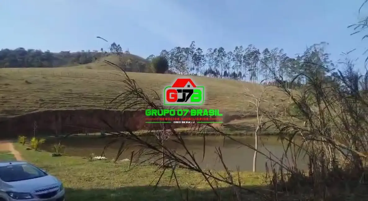 Chácara à venda, 17m2 em Paraibuna - SP - imagem 1 Foto 1 de Chácara à venda, 17m2 em Paraibuna - SP