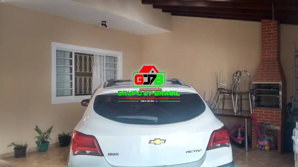 Foto 3 de Casa com 3 quartos à venda, 126m2 em Sao Jose Dos Campos - SP