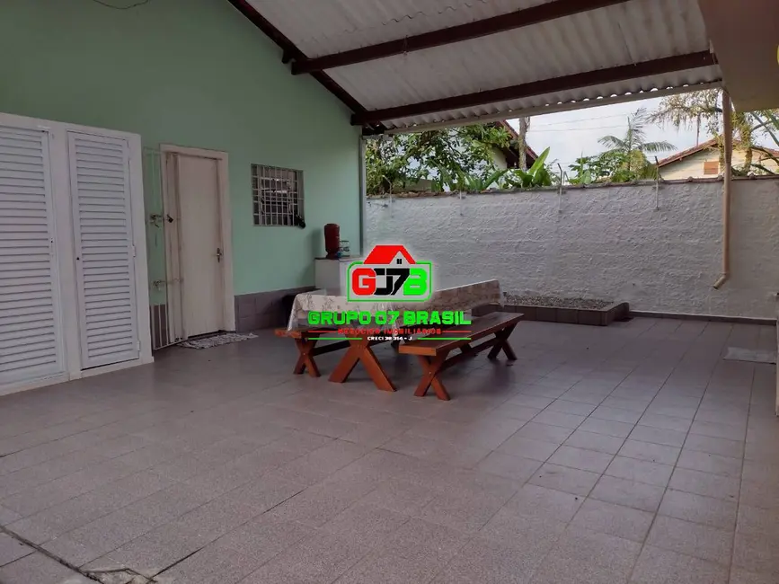 Foto 4 de Casa à venda, 769m2 em Centro, Caraguatatuba - SP