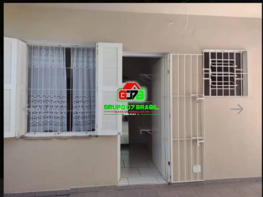 Foto 8 de Casa à venda, 769m2 em Centro, Caraguatatuba - SP