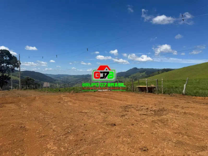Foto 2 de Lote de Condomínio à venda, 800m2 em Cristina - MG