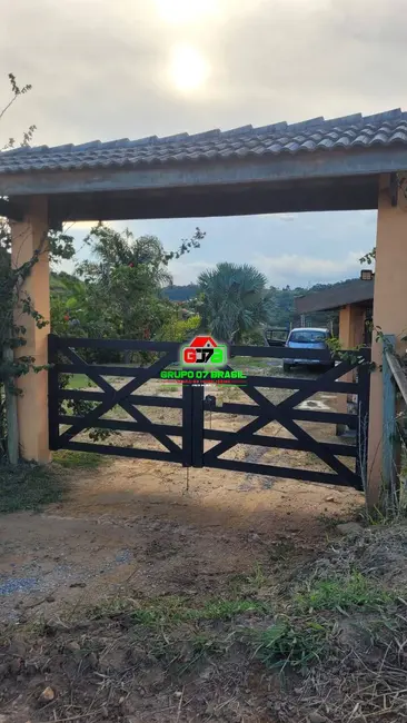 Foto 2 de Chácara com 2 quartos à venda e para alugar, 1400m2 em Jambeiro - SP