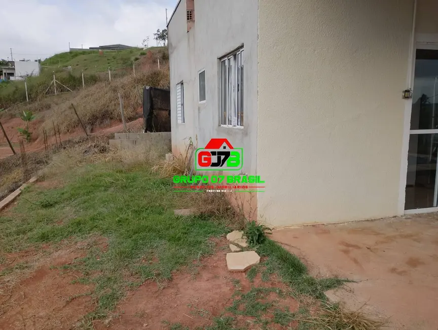 Chácara com 3 quartos à venda, 1000m2 em Jambeiro - SP - imagem 6 Foto 6 de Chácara com 3 quartos à venda, 1000m2 em Jambeiro - SP