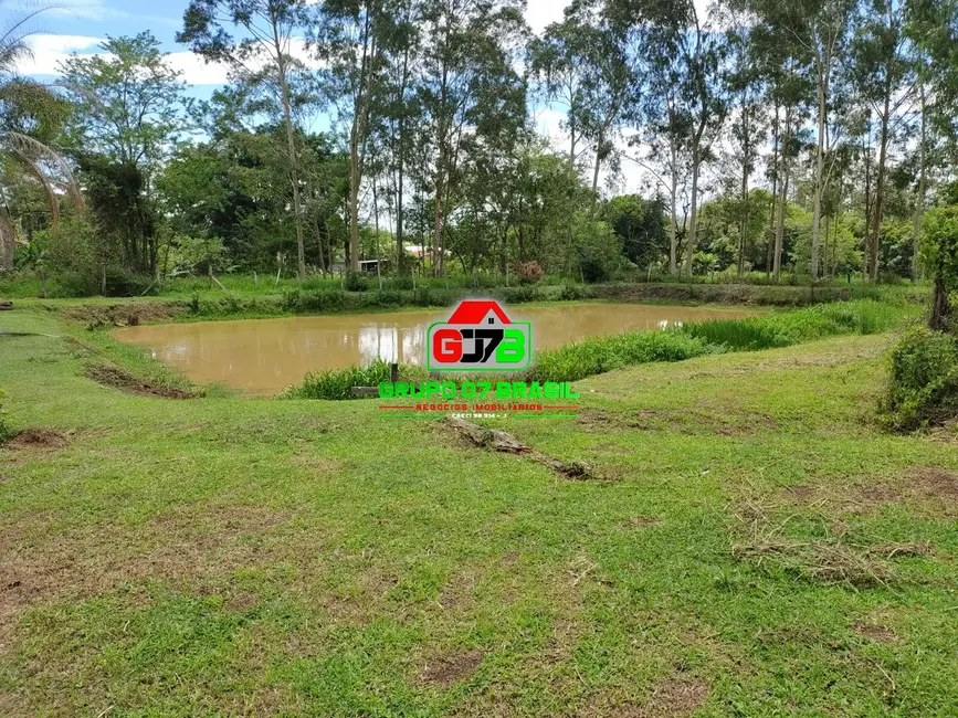 Chácara à venda, 15000m2 em Área Rural de Caçapava, Cacapava - SP - imagem 4 Foto 4 de Chácara à venda, 15000m2 em Área Rural de Caçapava, Cacapava - SP