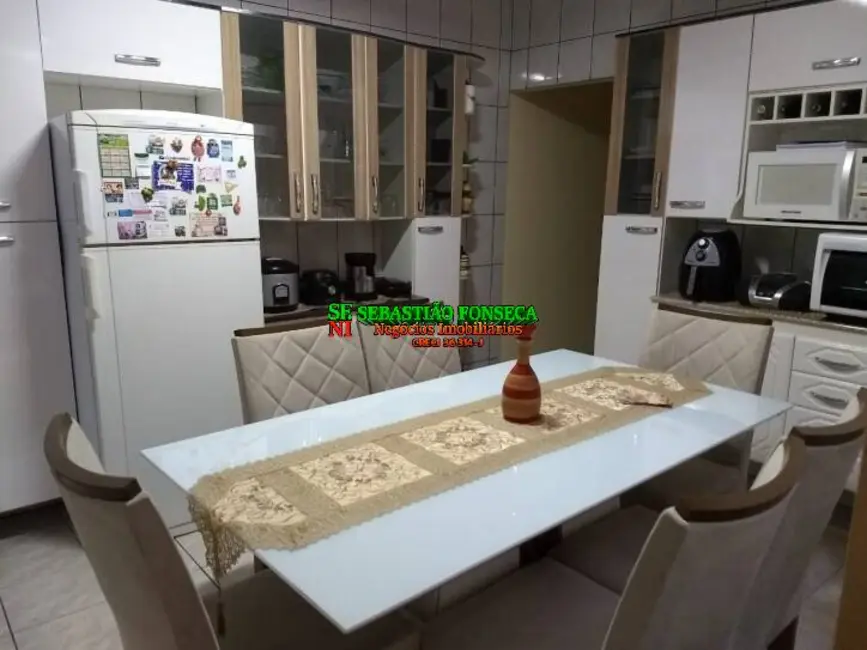 Foto 4 de Casa com 3 quartos à venda, 125m2 em Jardim Paraíso, Jacarei - SP