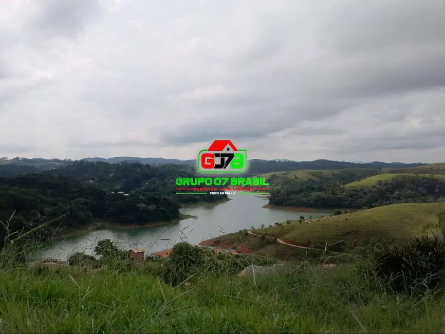 Chácara com 3 quartos à venda, 1000m2 em Jambeiro - SP - imagem 2 Foto 2 de Chácara com 3 quartos à venda, 1000m2 em Jambeiro - SP
