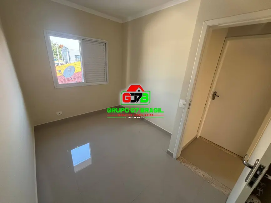 Casa com 3 quartos à venda, 105m2 em Jardim Santa Maria, Jacarei - SP - imagem 6 Foto 6 de Casa com 3 quartos à venda, 105m2 em Jardim Santa Maria, Jacarei - SP