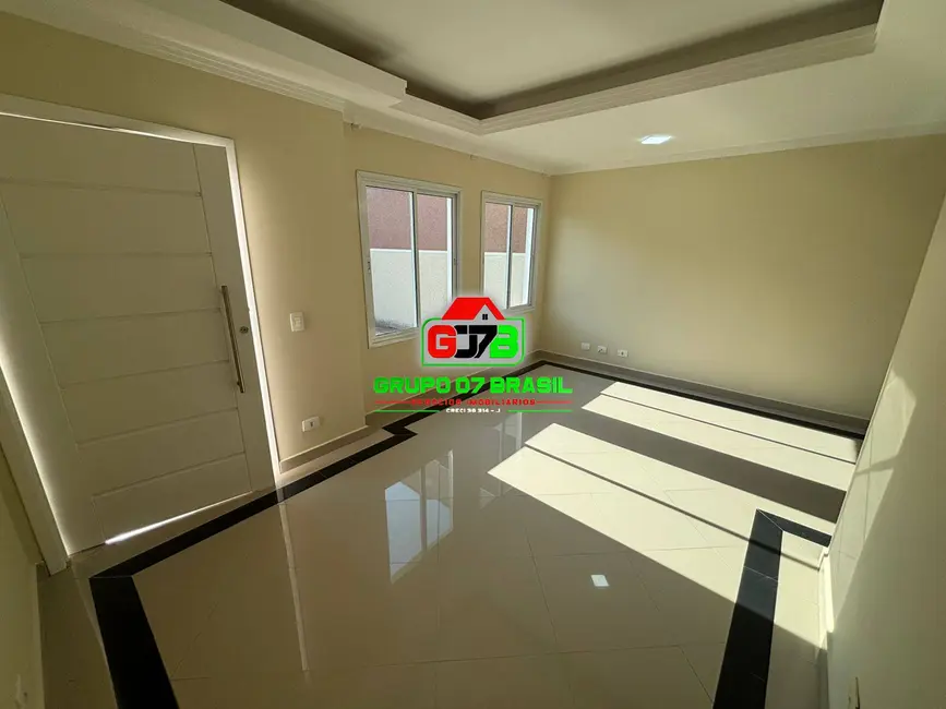 Casa com 3 quartos à venda, 105m2 em Jardim Santa Maria, Jacarei - SP - imagem 3 Foto 3 de Casa com 3 quartos à venda, 105m2 em Jardim Santa Maria, Jacarei - SP