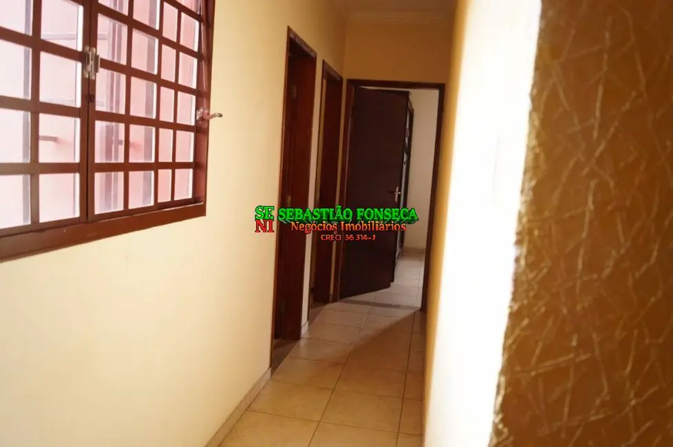 Foto 3 de Sala Comercial com 4 quartos à venda, 1000m2 em Vila Menino Jesus, Cacapava - SP