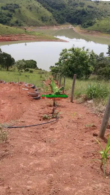 Foto 4 de Chácara com 3 quartos à venda, 3800m2 em Centro, Jambeiro - SP