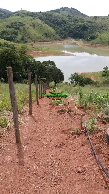 Foto 5 de Chácara com 3 quartos à venda, 3800m2 em Centro, Jambeiro - SP
