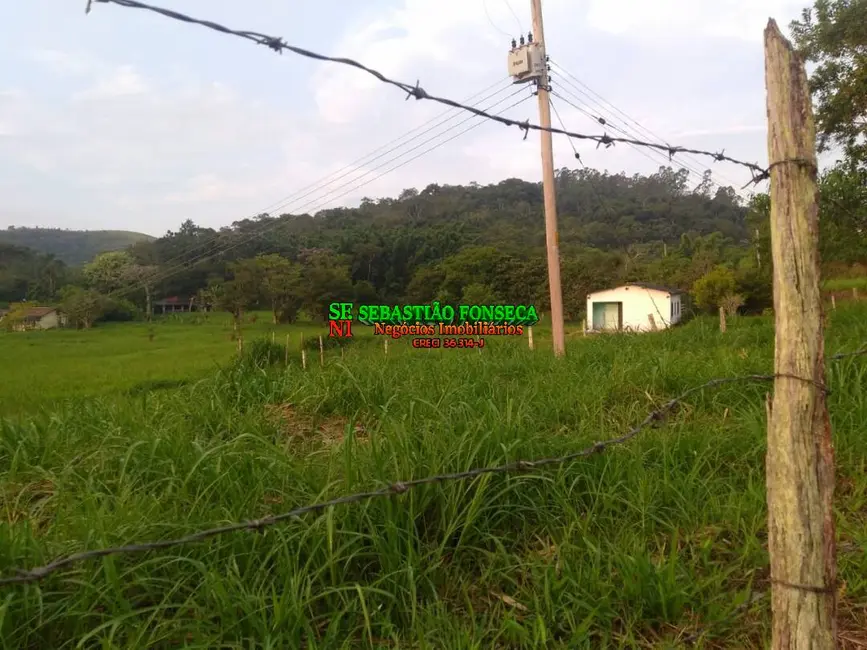 Foto 6 de Fazenda / Haras com 4 quartos à venda, 18m2 em Centro, Jambeiro - SP