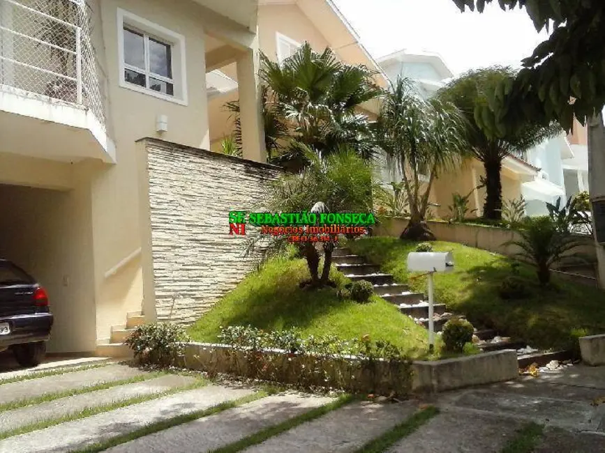 Casa com 4 quartos à venda, 360m2 em Sao Jose Dos Campos - SP - imagem 2 Foto 2 de Casa com 4 quartos à venda, 360m2 em Sao Jose Dos Campos - SP