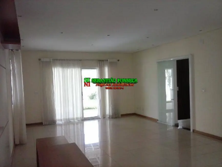 Casa com 4 quartos à venda, 360m2 em Sao Jose Dos Campos - SP - imagem 7 Foto 7 de Casa com 4 quartos à venda, 360m2 em Sao Jose Dos Campos - SP